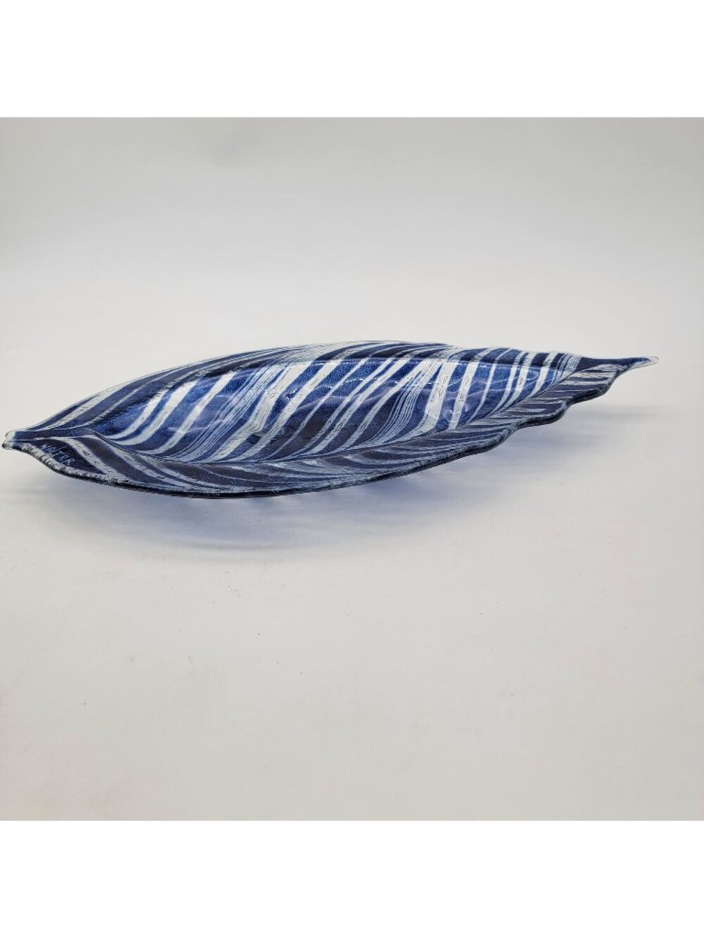 Edwin D. Walter Art Glass Blue & White Leaf Dish